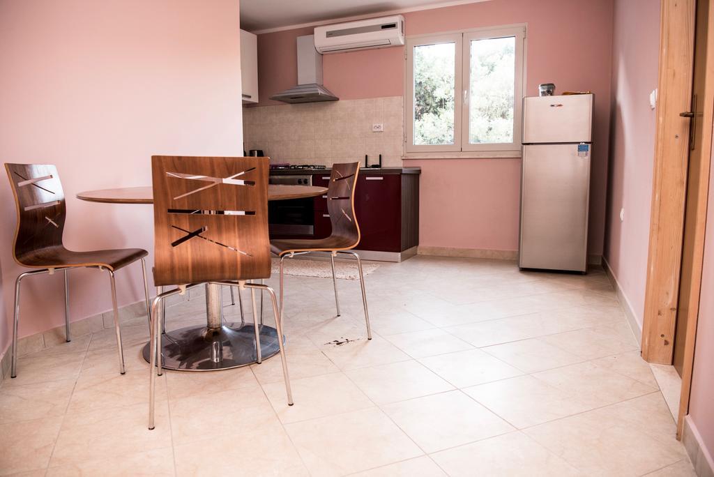 Apartments Duvan ザヴァラティサ エクステリア 写真